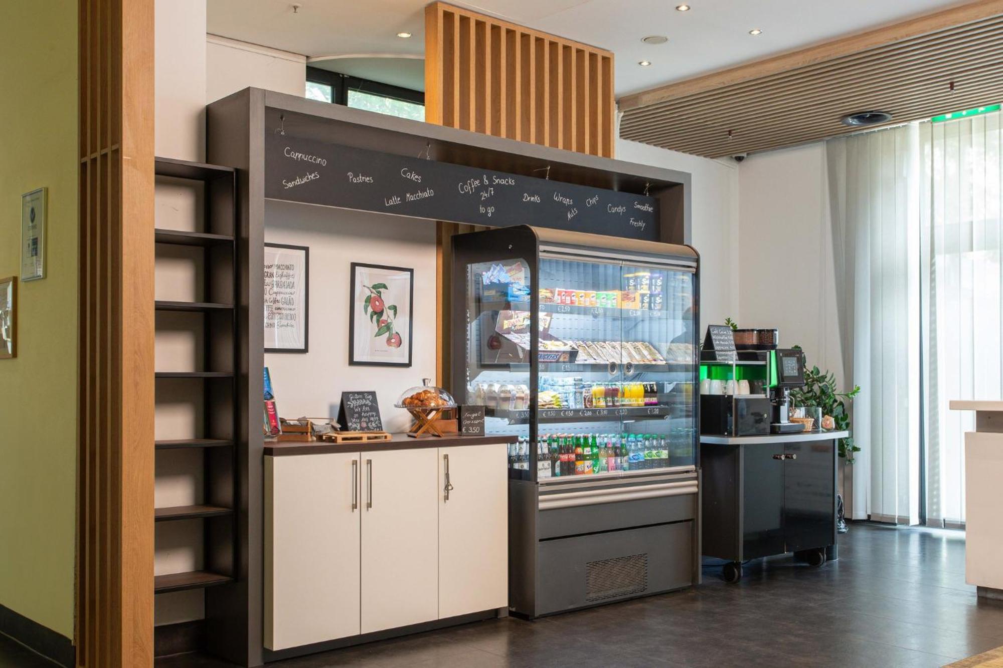 Holiday Inn Berlin City-West By Ihg Exterior photo