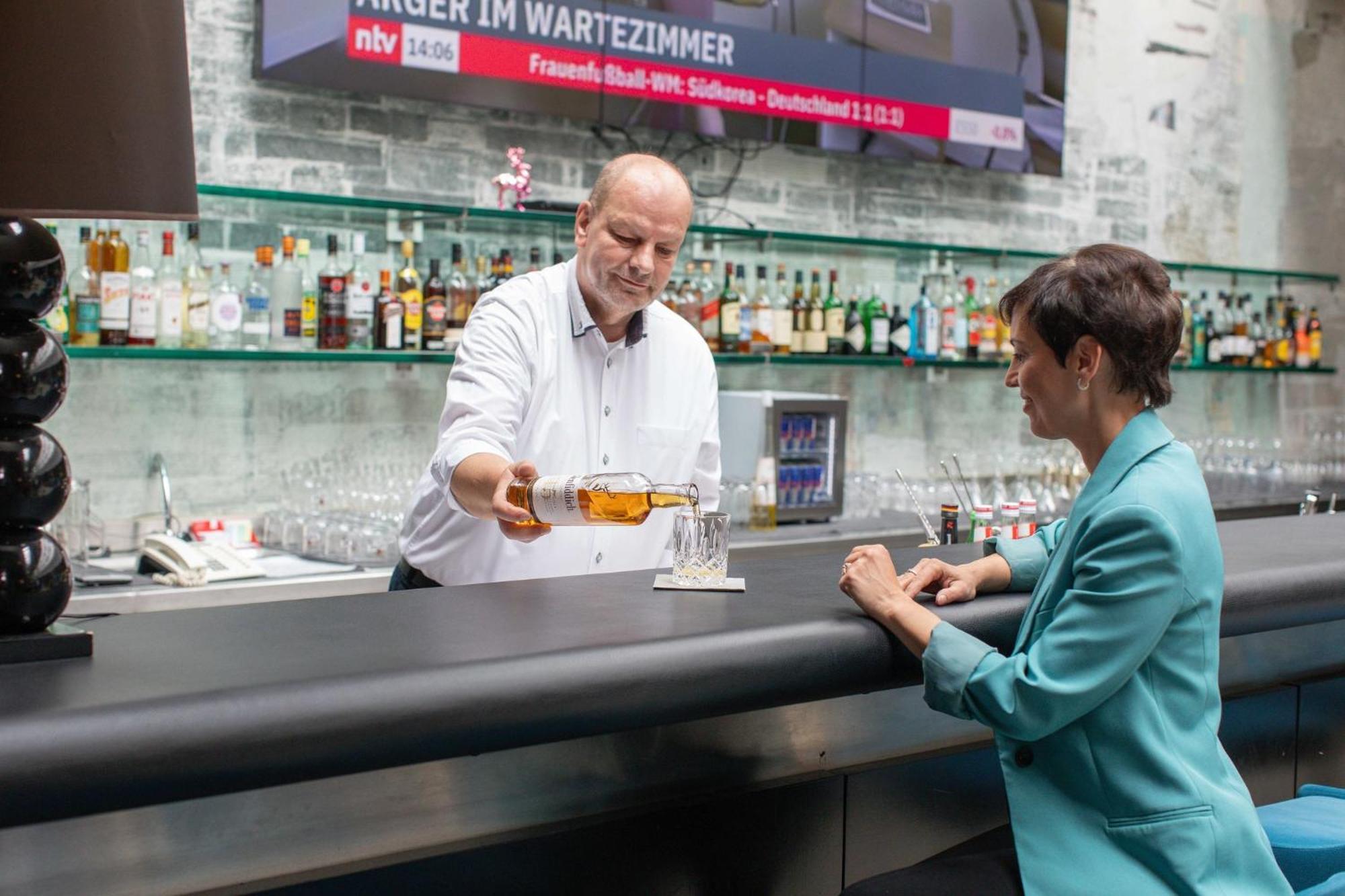 Holiday Inn Berlin City-West By Ihg Exterior photo